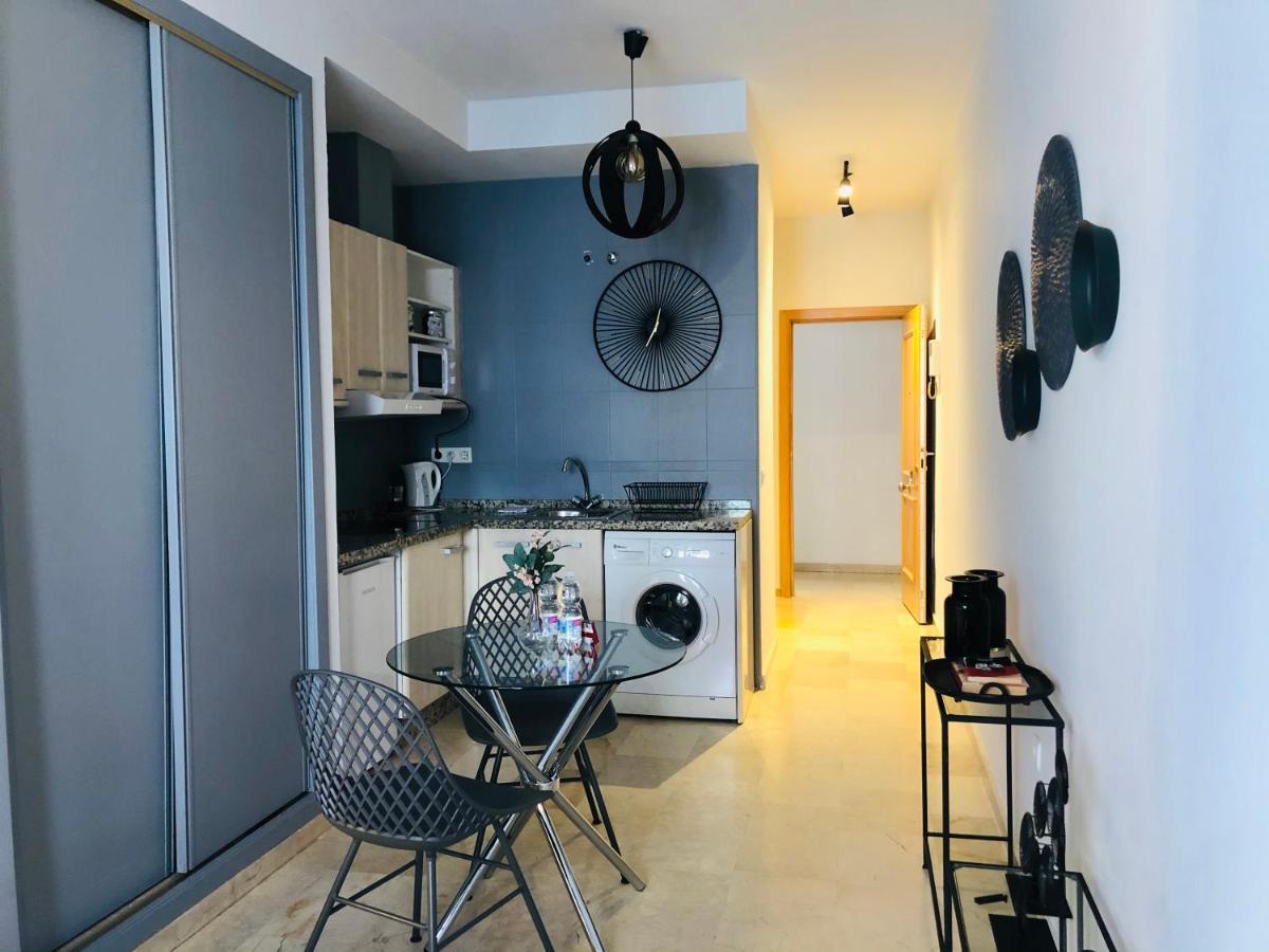 Cozy Studio Malaga Centro By Alohamalaga Bagian luar foto