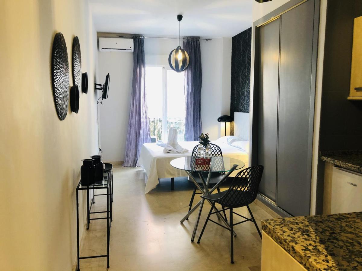 Cozy Studio Malaga Centro By Alohamalaga Bagian luar foto